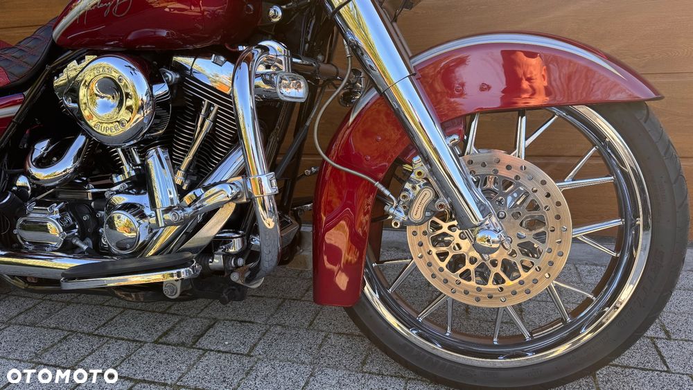 Harley-Davidson Touring Road King - 25