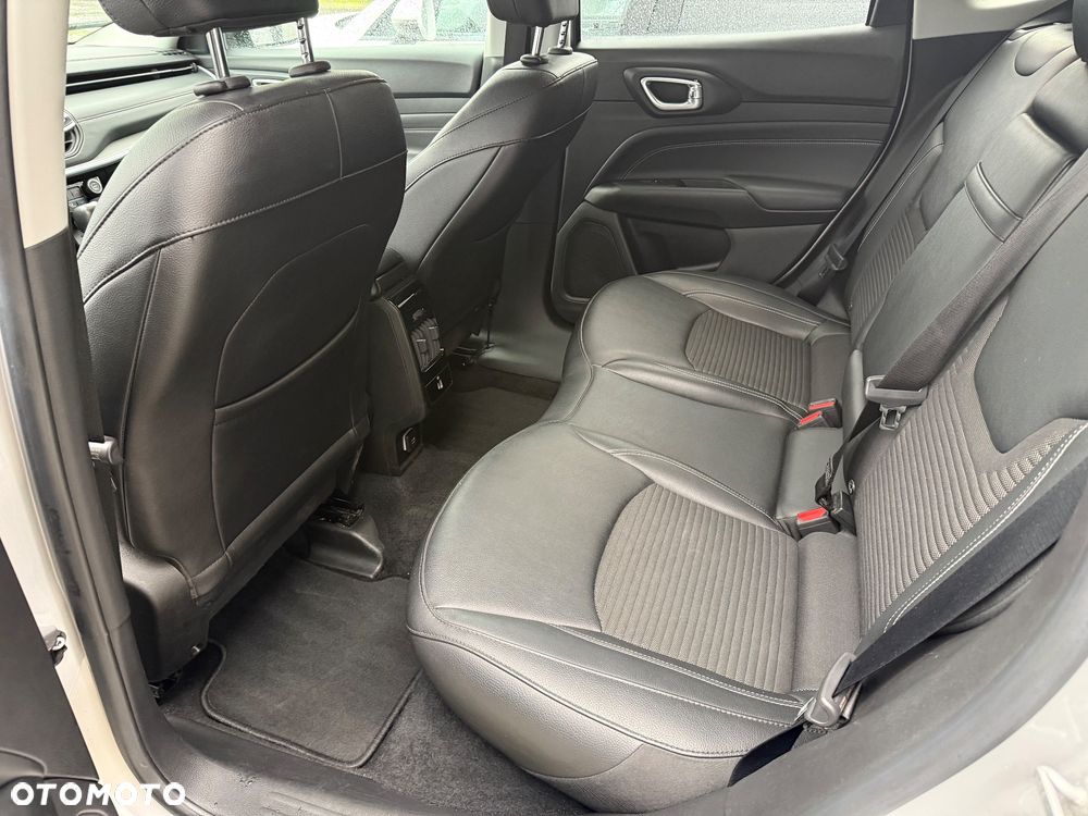 Jeep Compass 1.5 T4 mHEV Limited FWD S&S DCT - 21