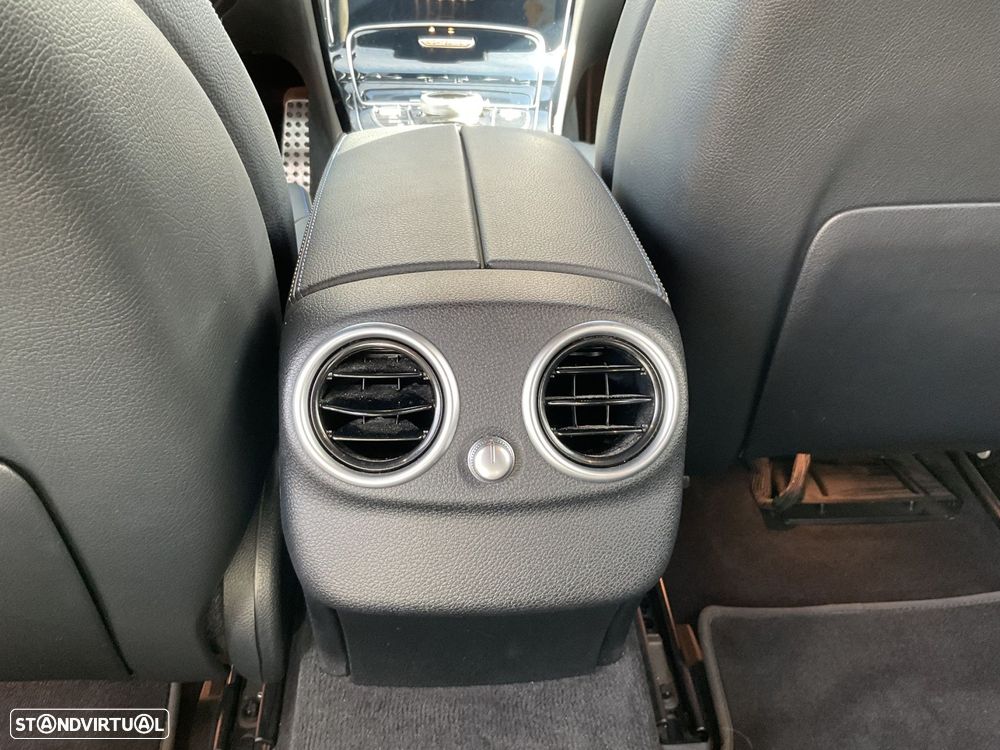 Mercedes-Benz C 300 de AMG Line - 43