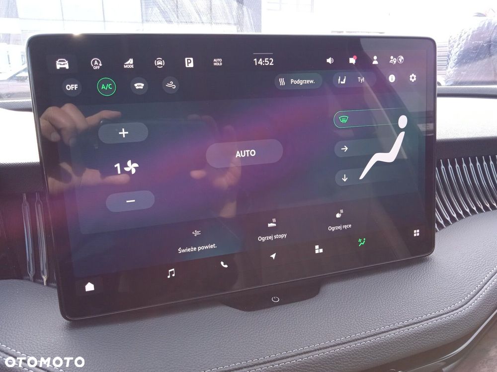 Skoda Superb 2.0 TDI SCR 4x4 L&K DSG - 38