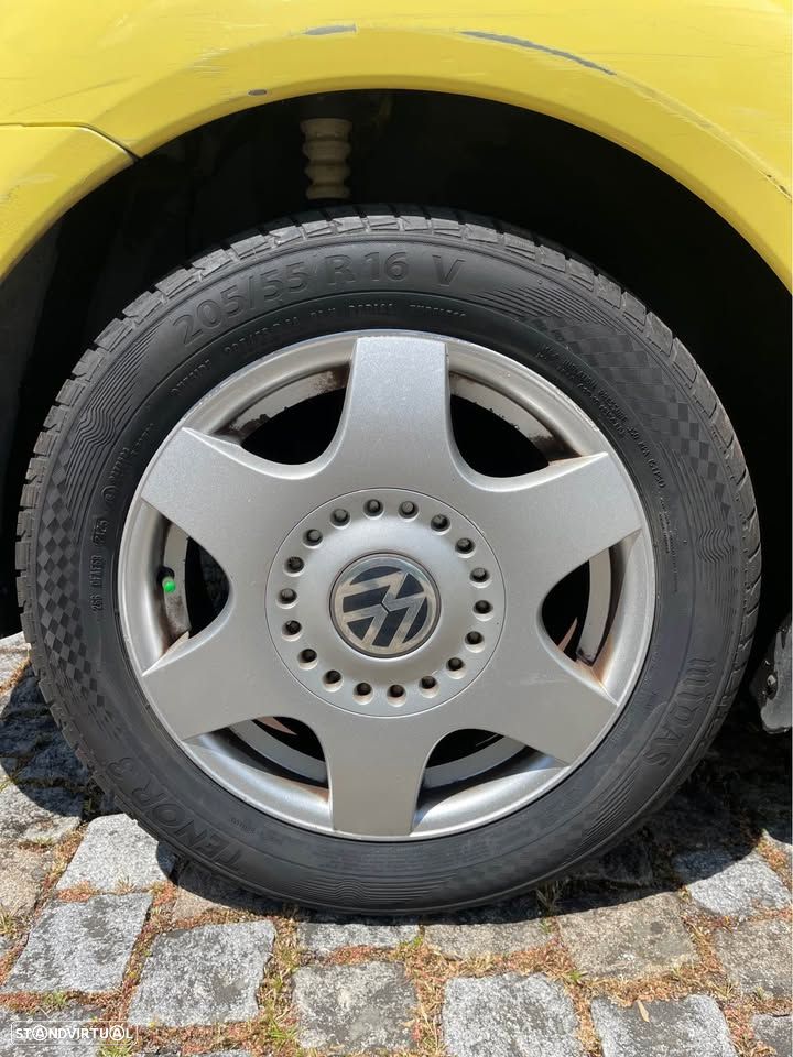 VW New Beetle 1.9 TDi - 5