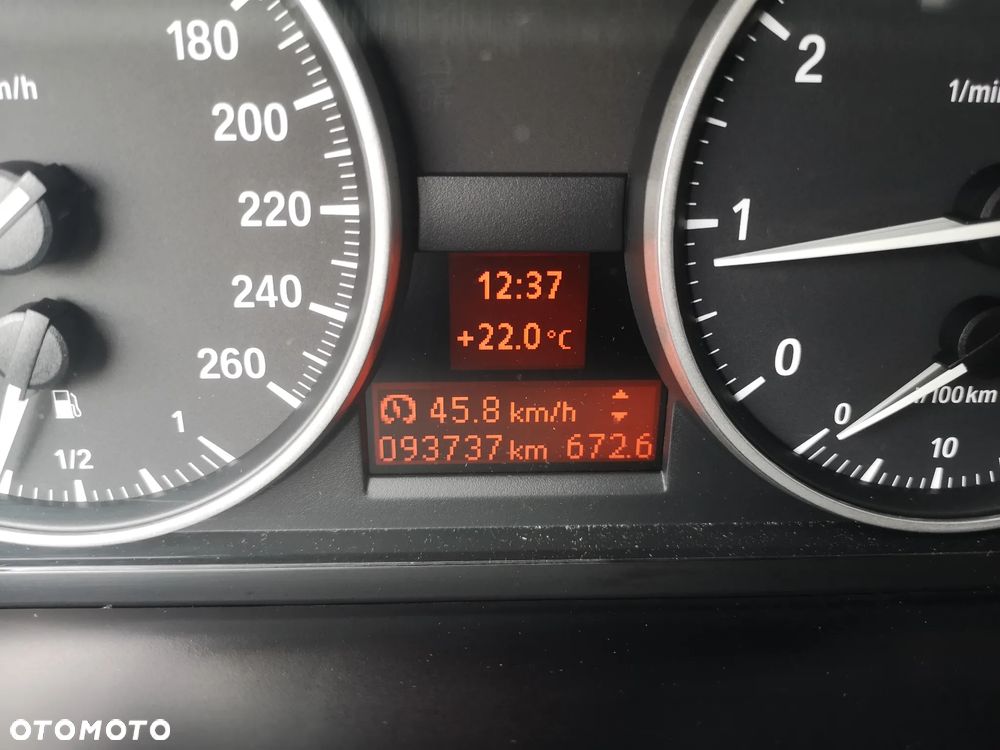 BMW X1 xDrive20i Sport Line - 19