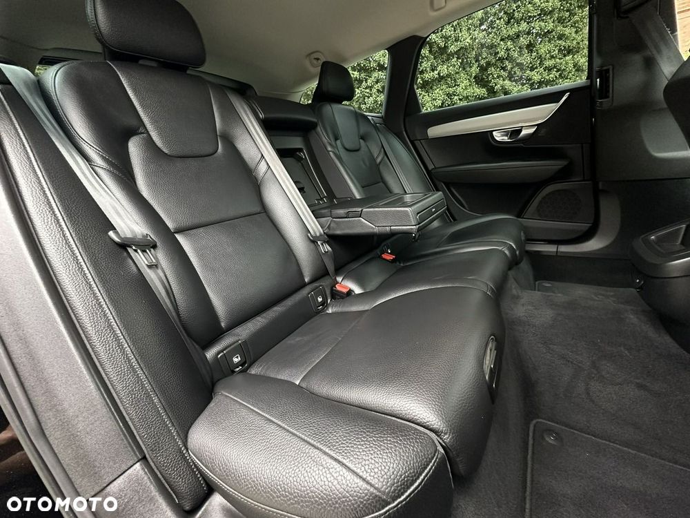 Volvo V90 - 11