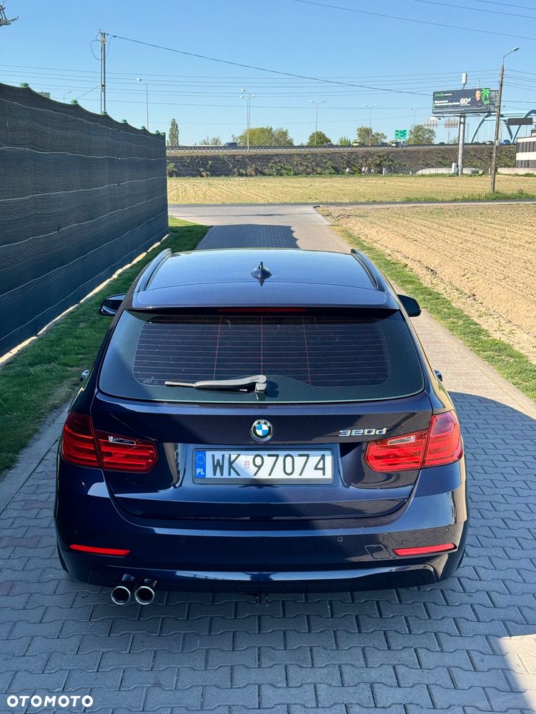 BMW Seria 3 318d - 5