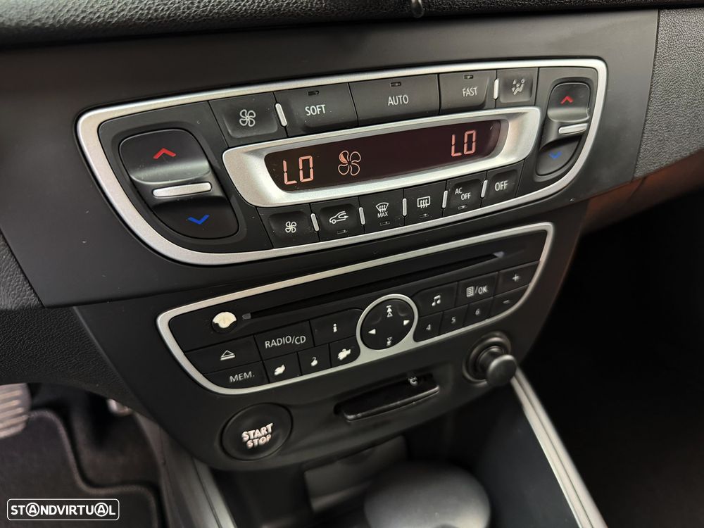 Renault Mégane Sport Tourer ENERGY dCi 110 Start & Stopp Dynamique - 17