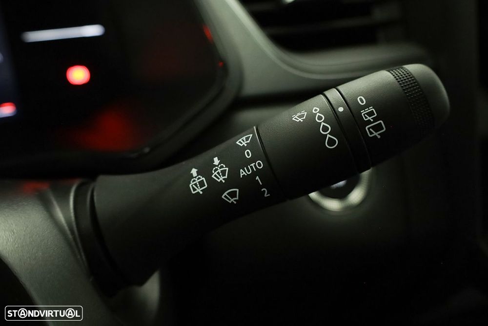Renault Captur 1.0 TCe Techno Bi-Fuel - 17