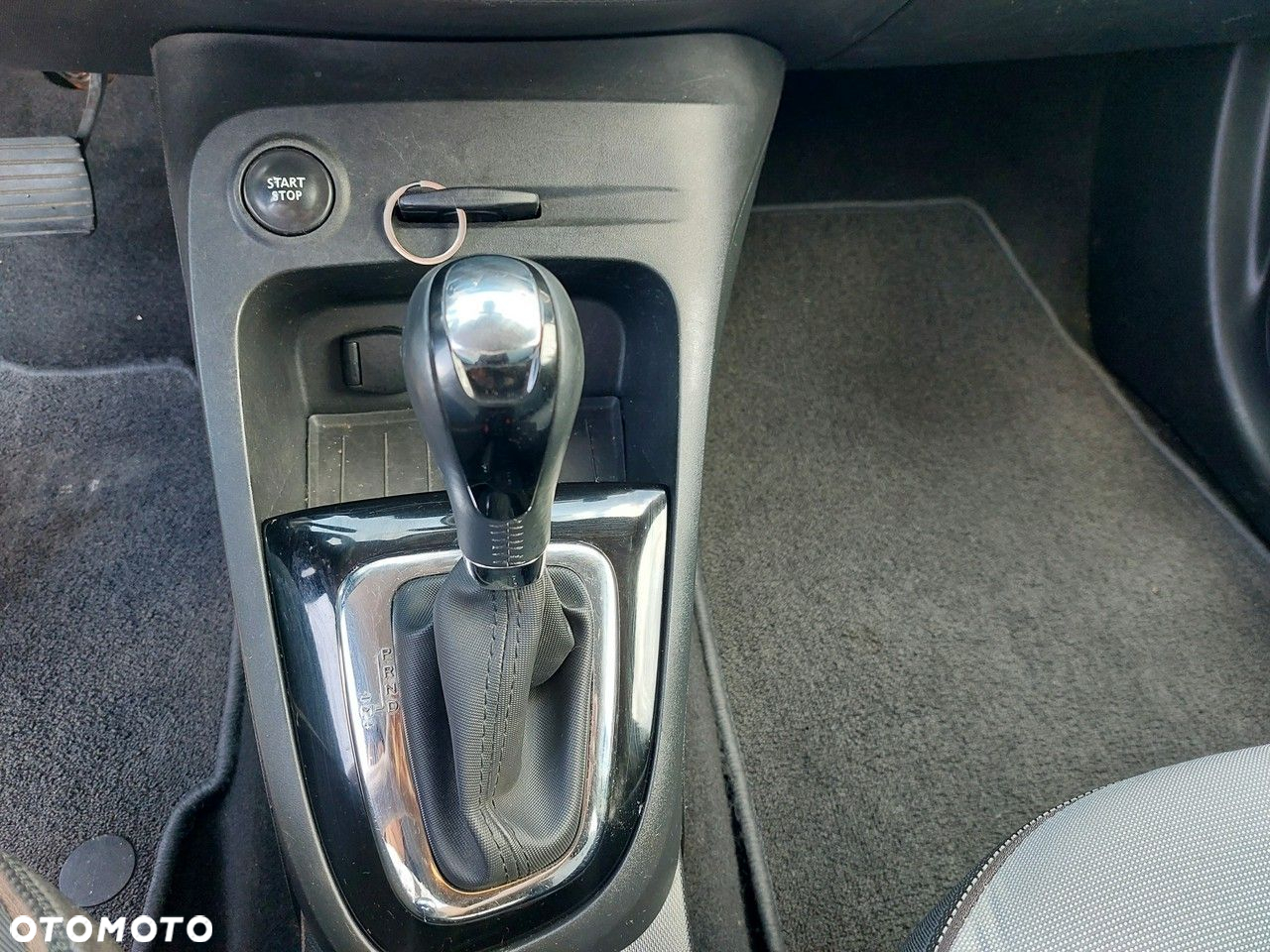Renault Captur - 22