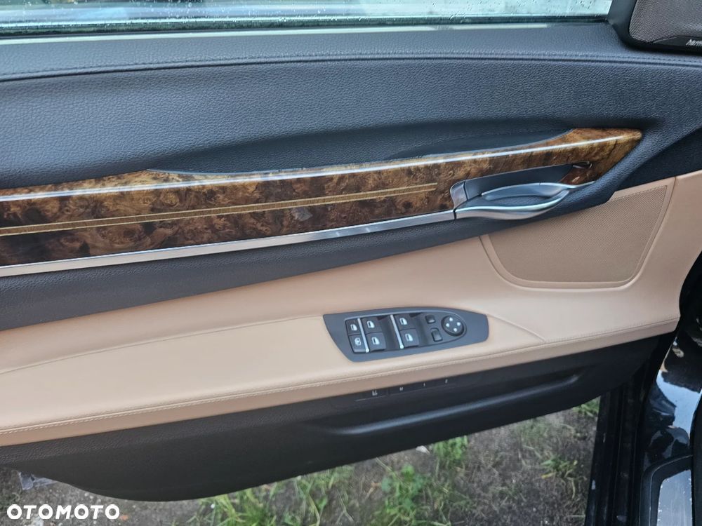 BMW Seria 7 730d xDrive - 11