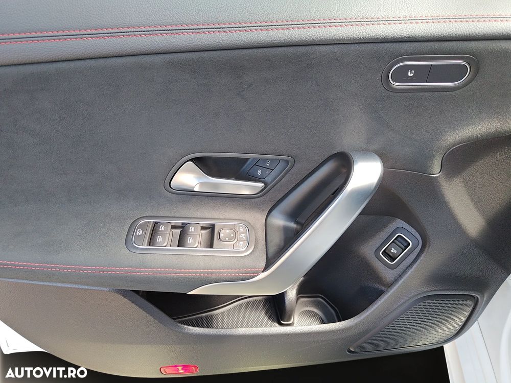 Mercedes-Benz CLA 180 7G-DCT AMG Line Advanced Plus - 16