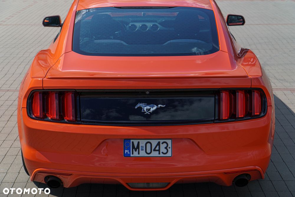 Ford Mustang 2.3 EcoBoost - 6