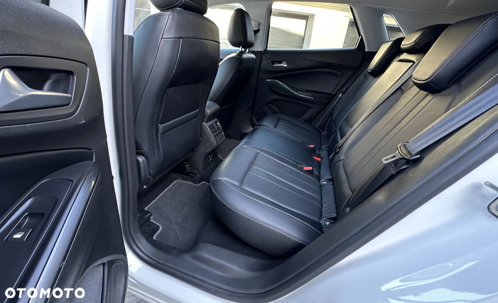 Opel Grandland X 1.6 CDTI Ultimate S&S - 21