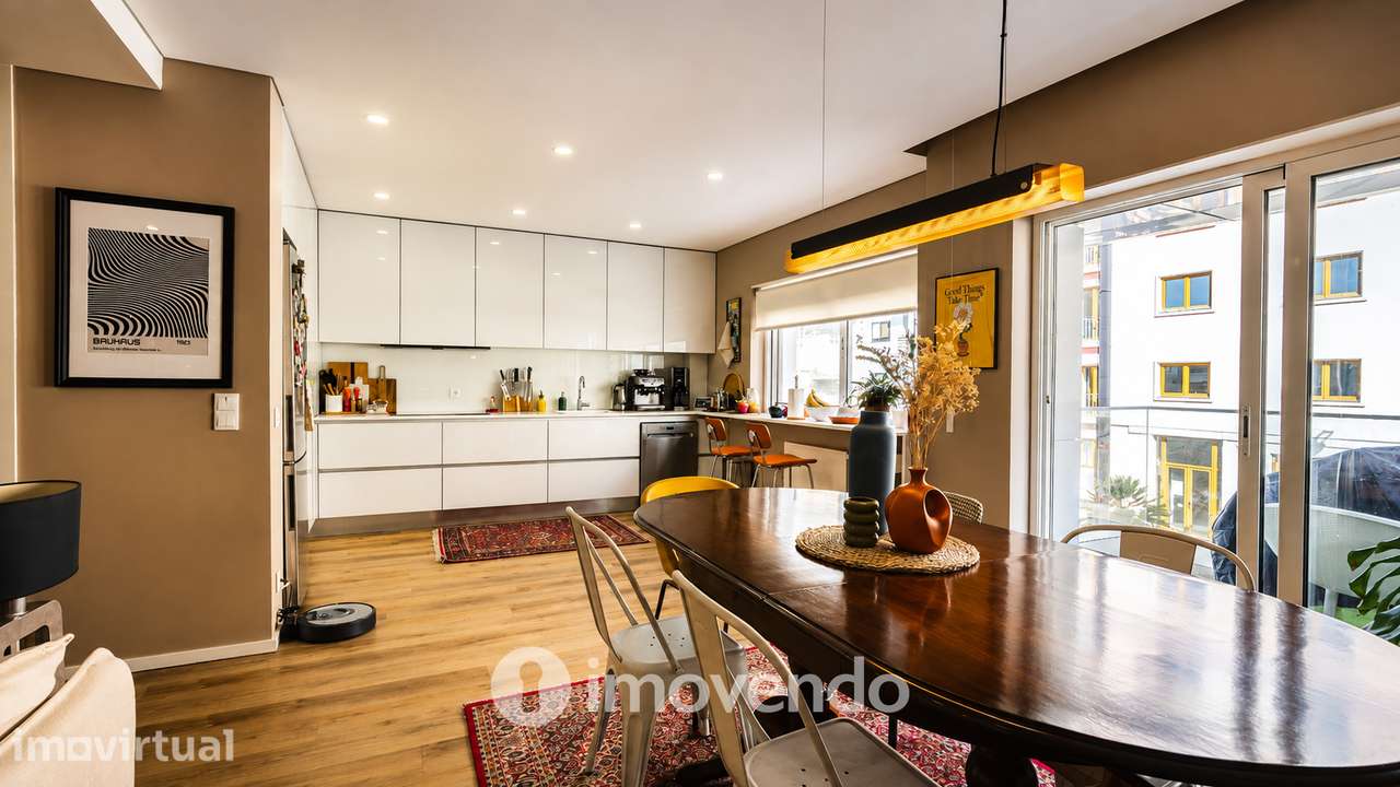 Apartamento T2+1 moderno, junto à praia, na Póvoa de Varzim - Grande imagem: 2/36