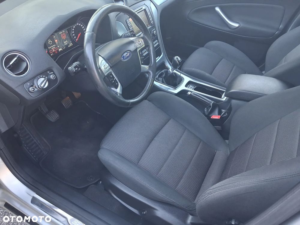 Ford Mondeo 2.0 TDCi Titanium - 15