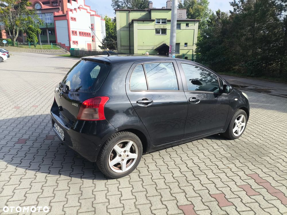 Toyota Yaris 1.3 Luna A/C - 5