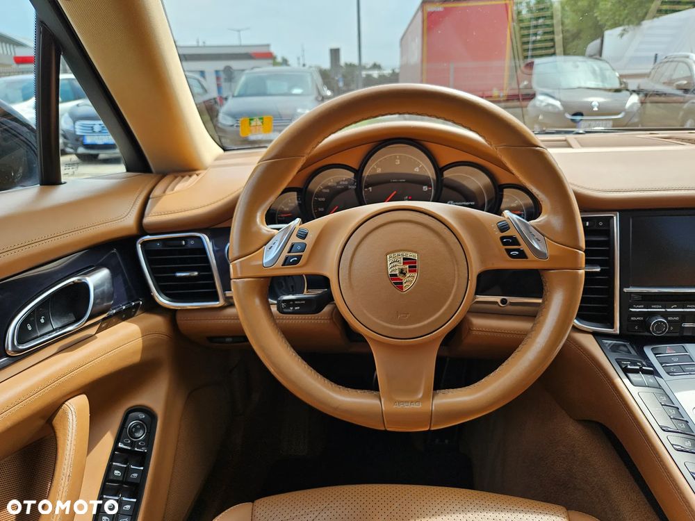 Porsche Panamera Diesel - 13