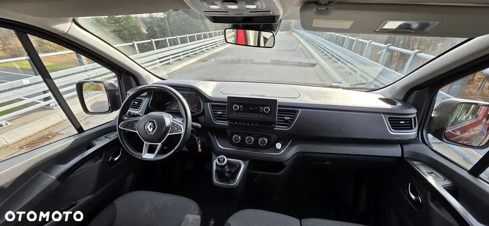 Renault Trafic - 2
