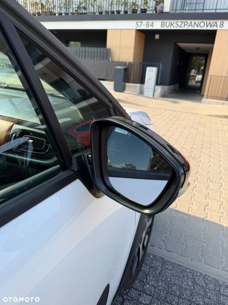 Citroën C3 1.2 PureTech Shine S&S EAT6 - 23