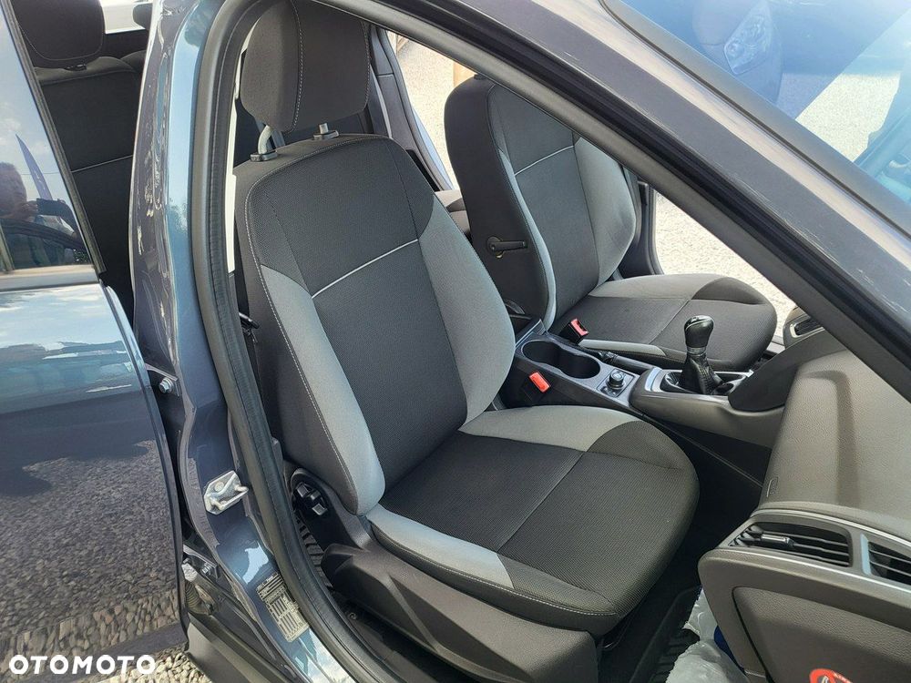 Ford Focus - 23