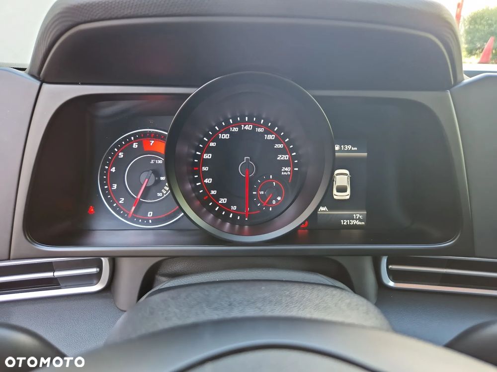 Hyundai Elantra 1.6 Smart - 16