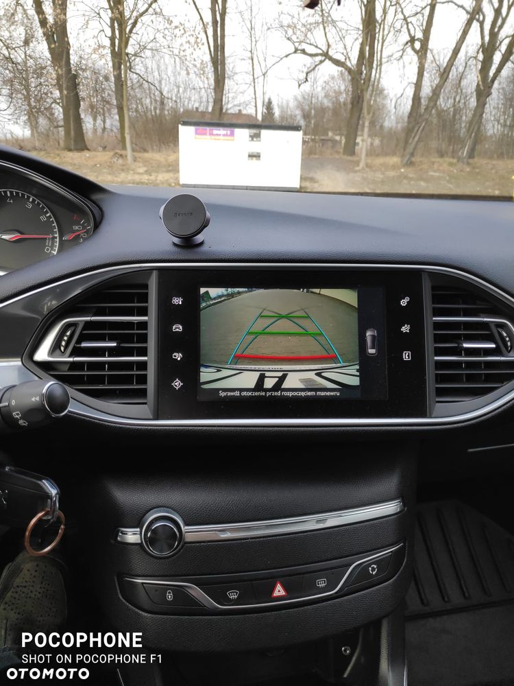 Peugeot 308 - 16