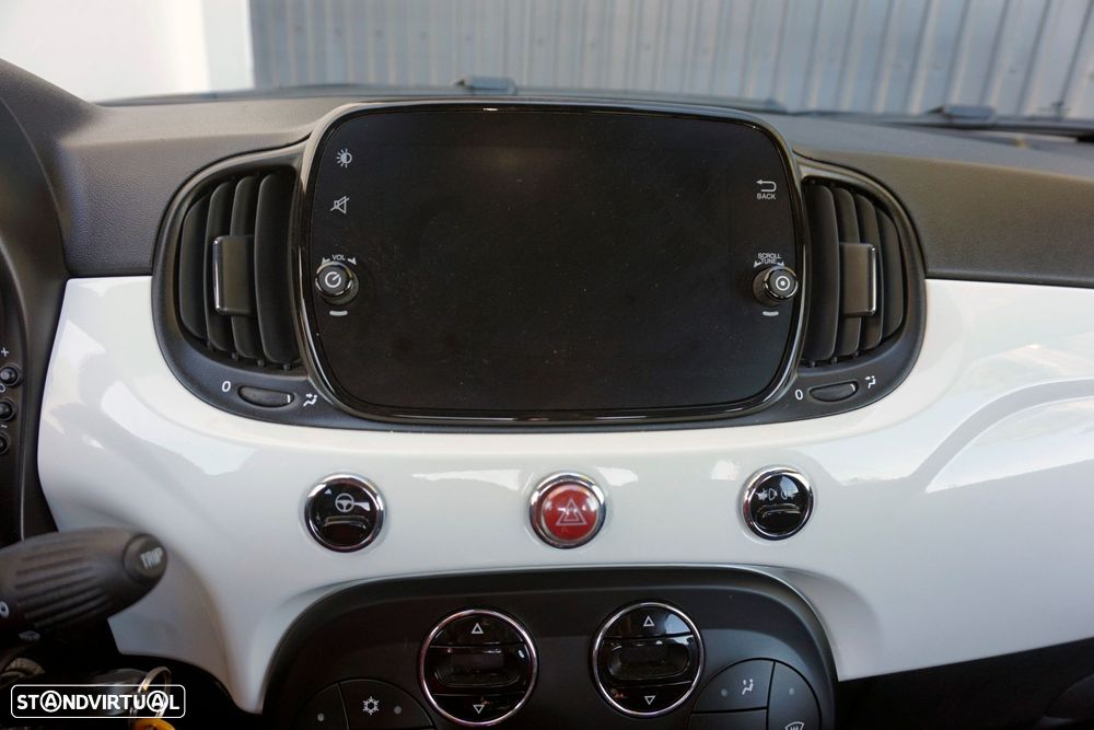 Fiat 500 1.0 Hybrid Club - 11