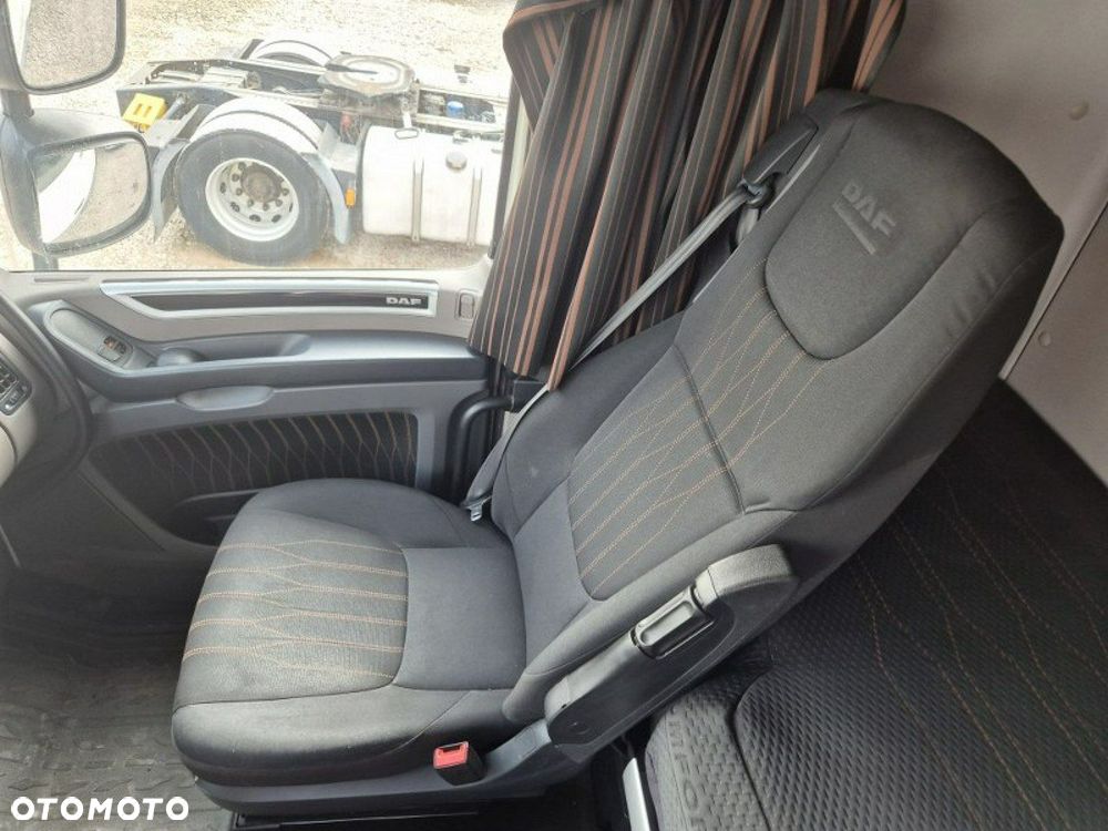 DAF xf - 25