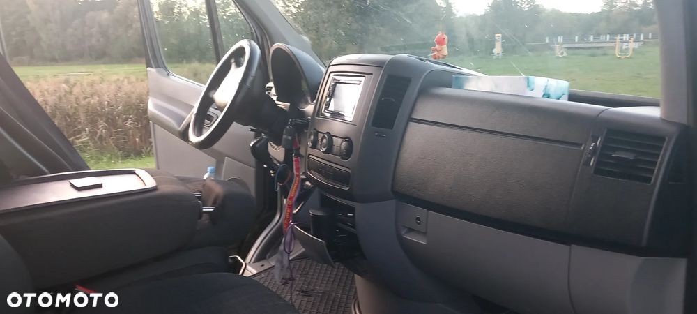 Mercedes-Benz Sprinter 906.235 - 9