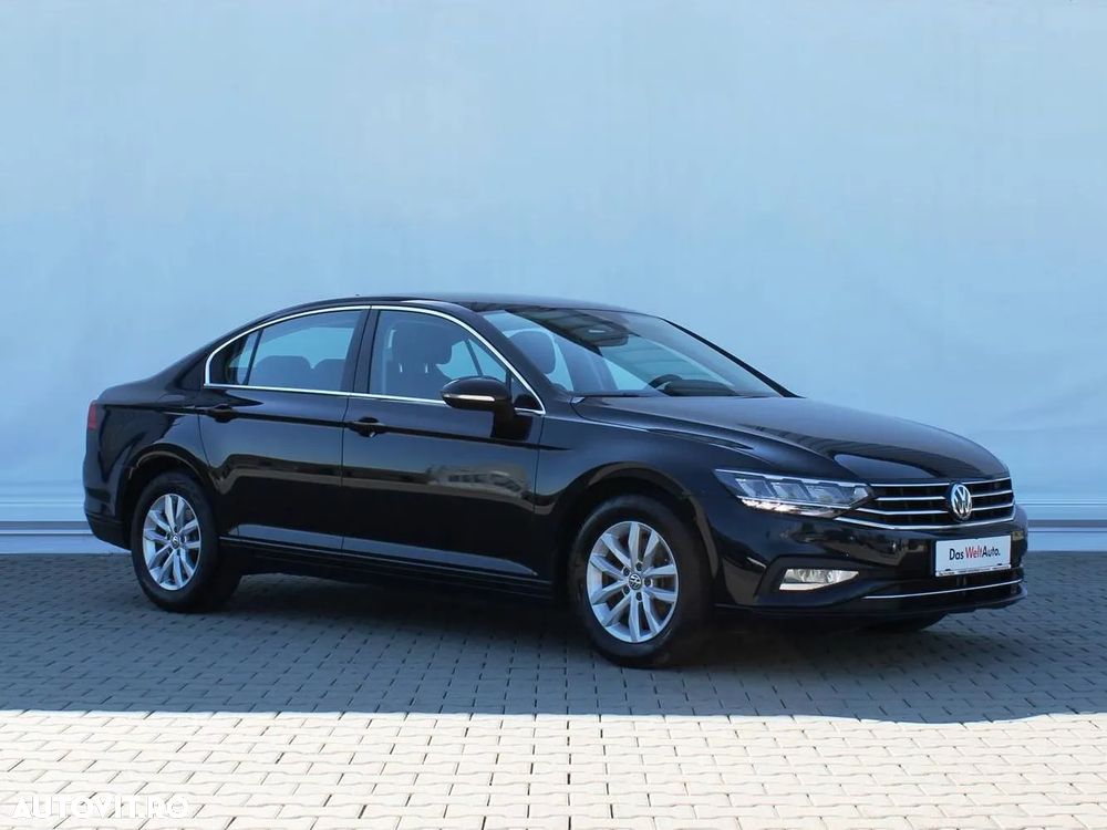 Volkswagen Passat 1.5 TSI ACT DSG Comfortline - 7