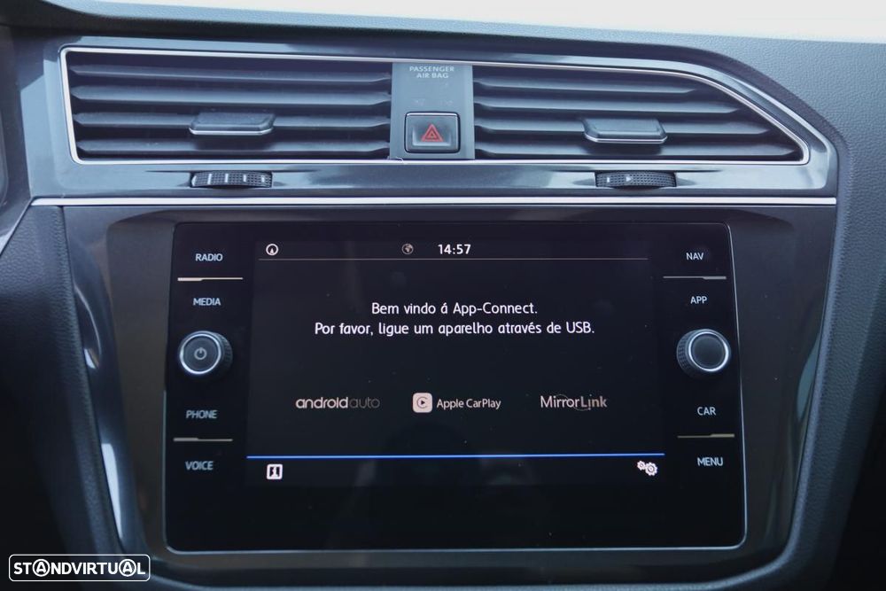 VW Tiguan 1.6 TDI Confortline - 12