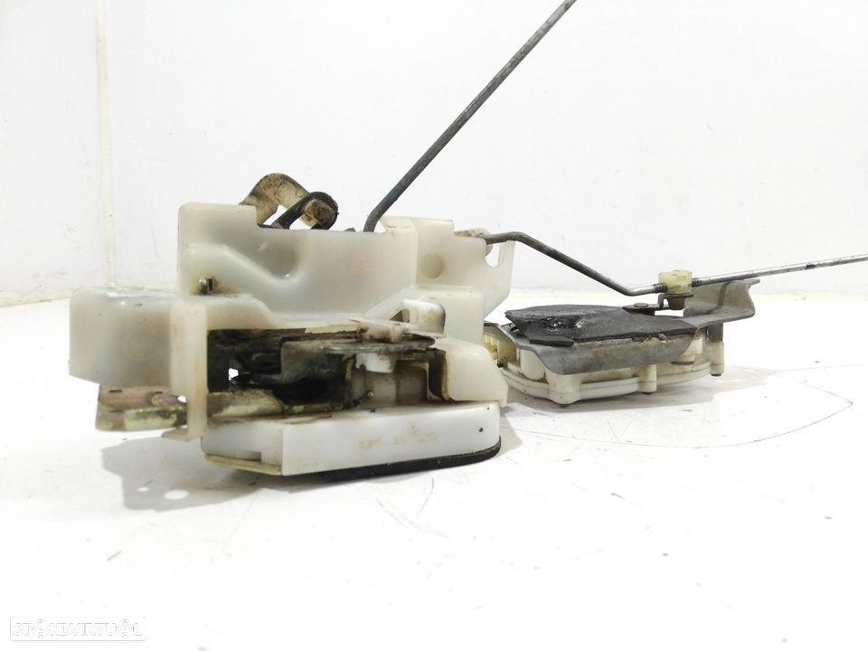 FECHADURA PORTA TRASEIRA ESQUERDA MITSUBISHI L 200 2004 - 1