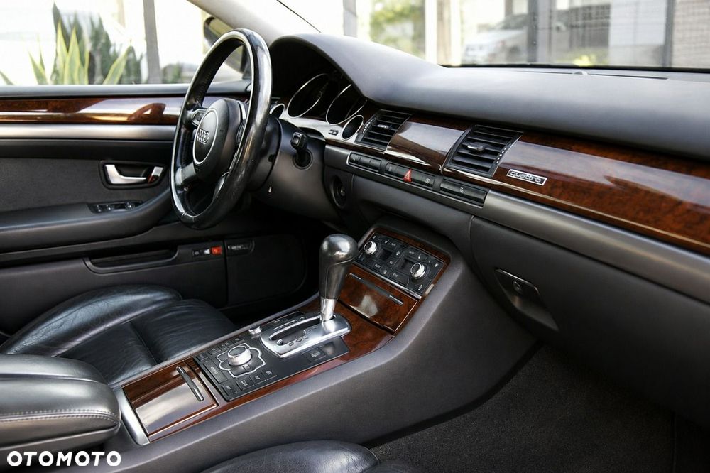 Audi A8 - 9