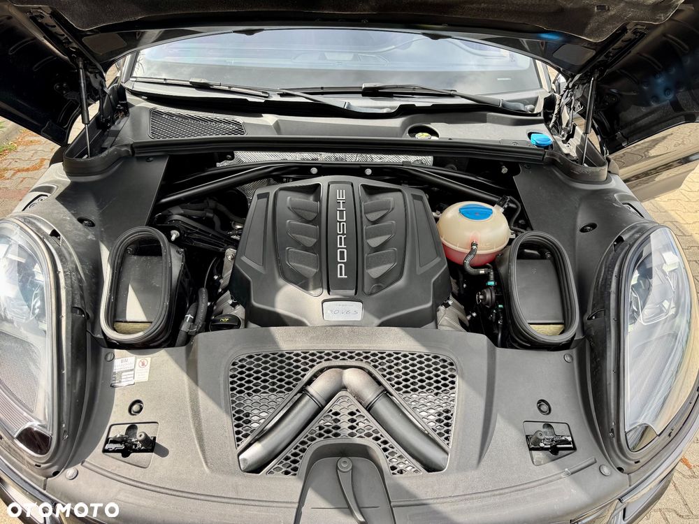 Porsche Macan S - 29