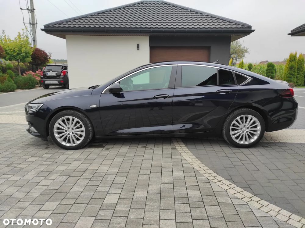 Opel Insignia CT 2.0 CDTI 4x4 Exclusive S&S - 29