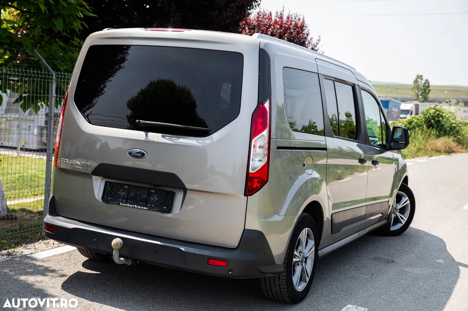Ford Tourneo Connect 1.5 EcoBlue Start-Stop Titanium - 11