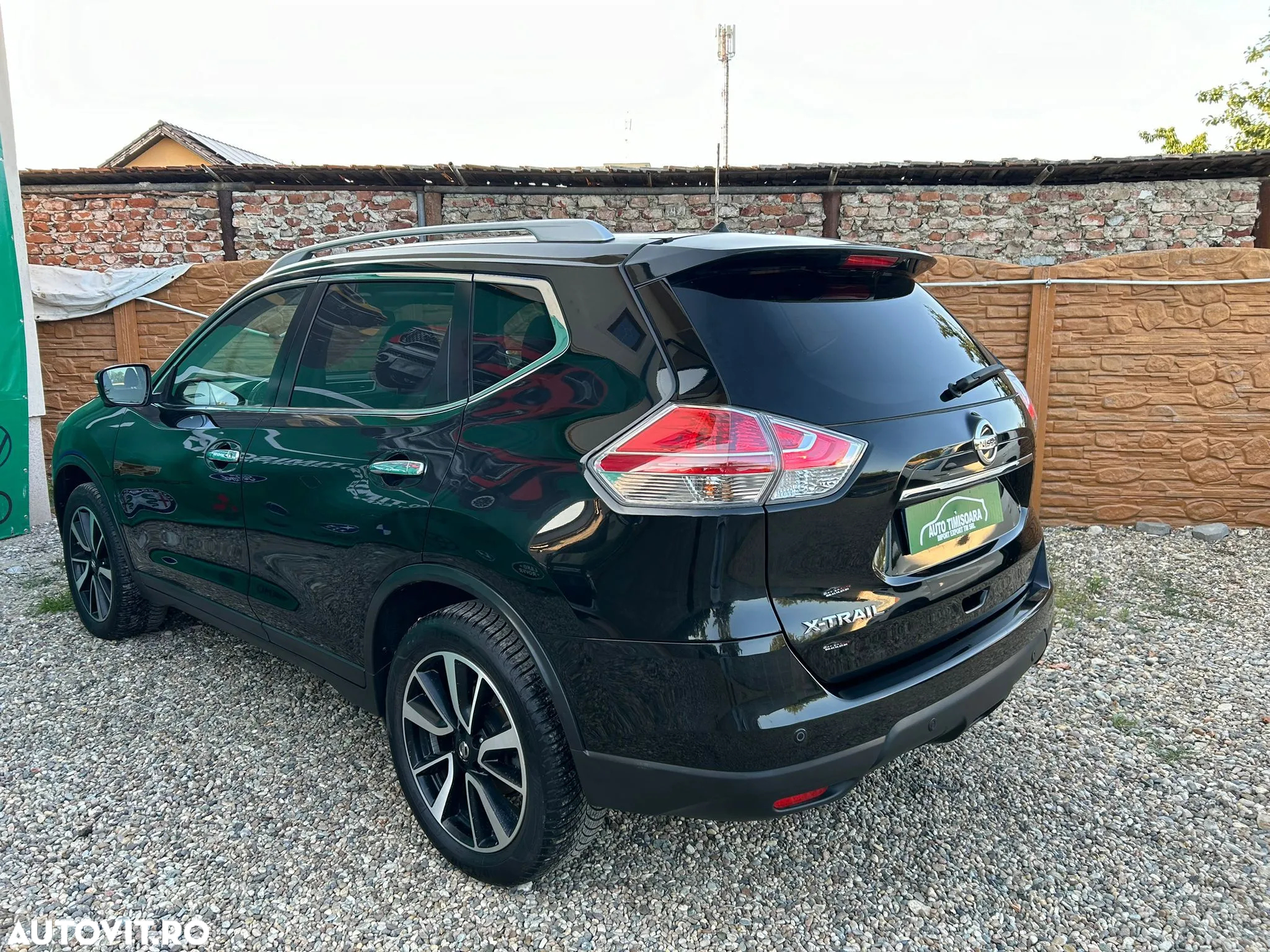 Nissan X-Trail - 5