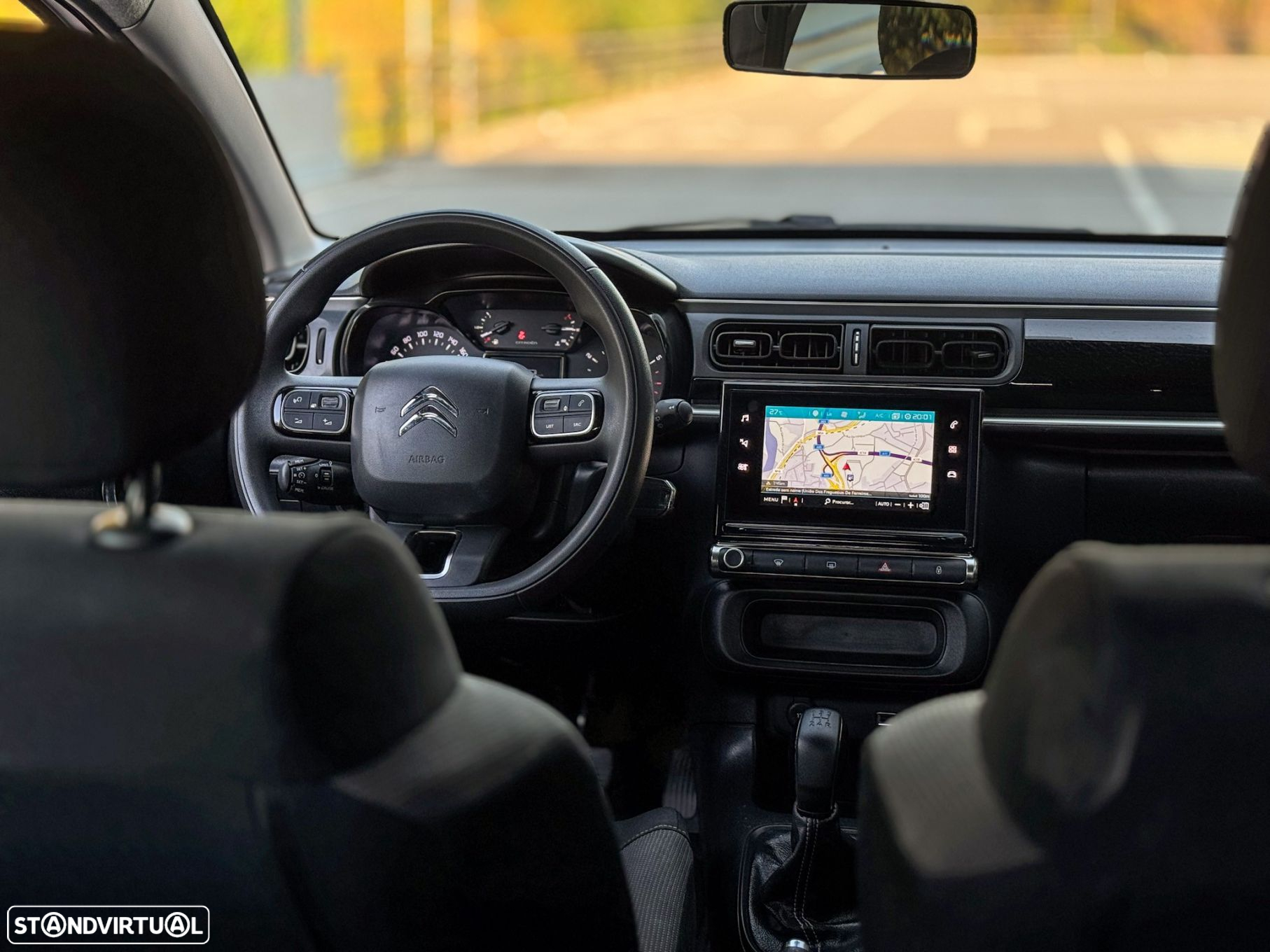 Citroën C3 1.2 PureTech Shine - 6