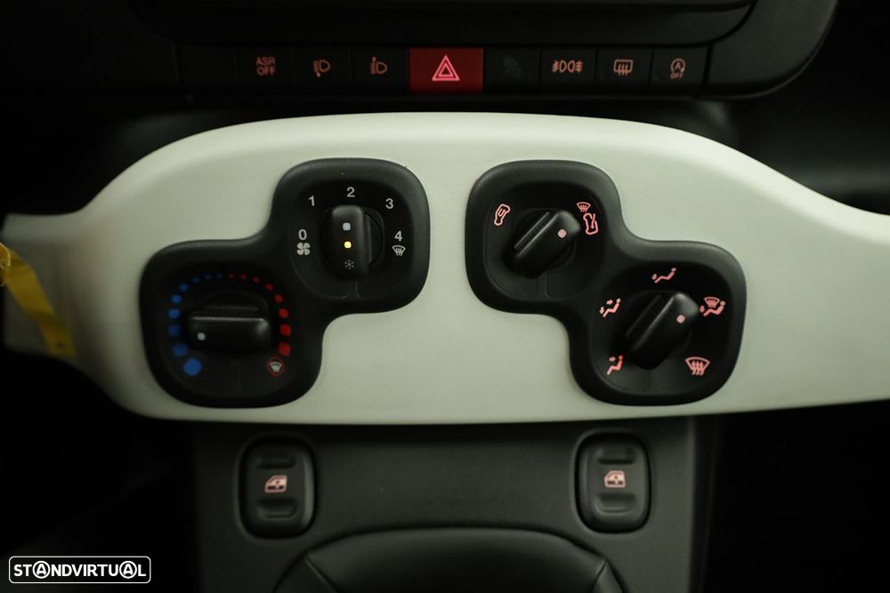 Fiat Panda 1.0 Hybrid - 10