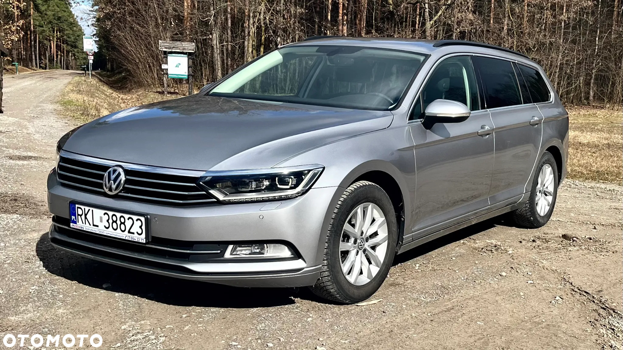 Volkswagen Passat Variant 1.6 TDI (BlueMotion Technology) Comfortline - 8