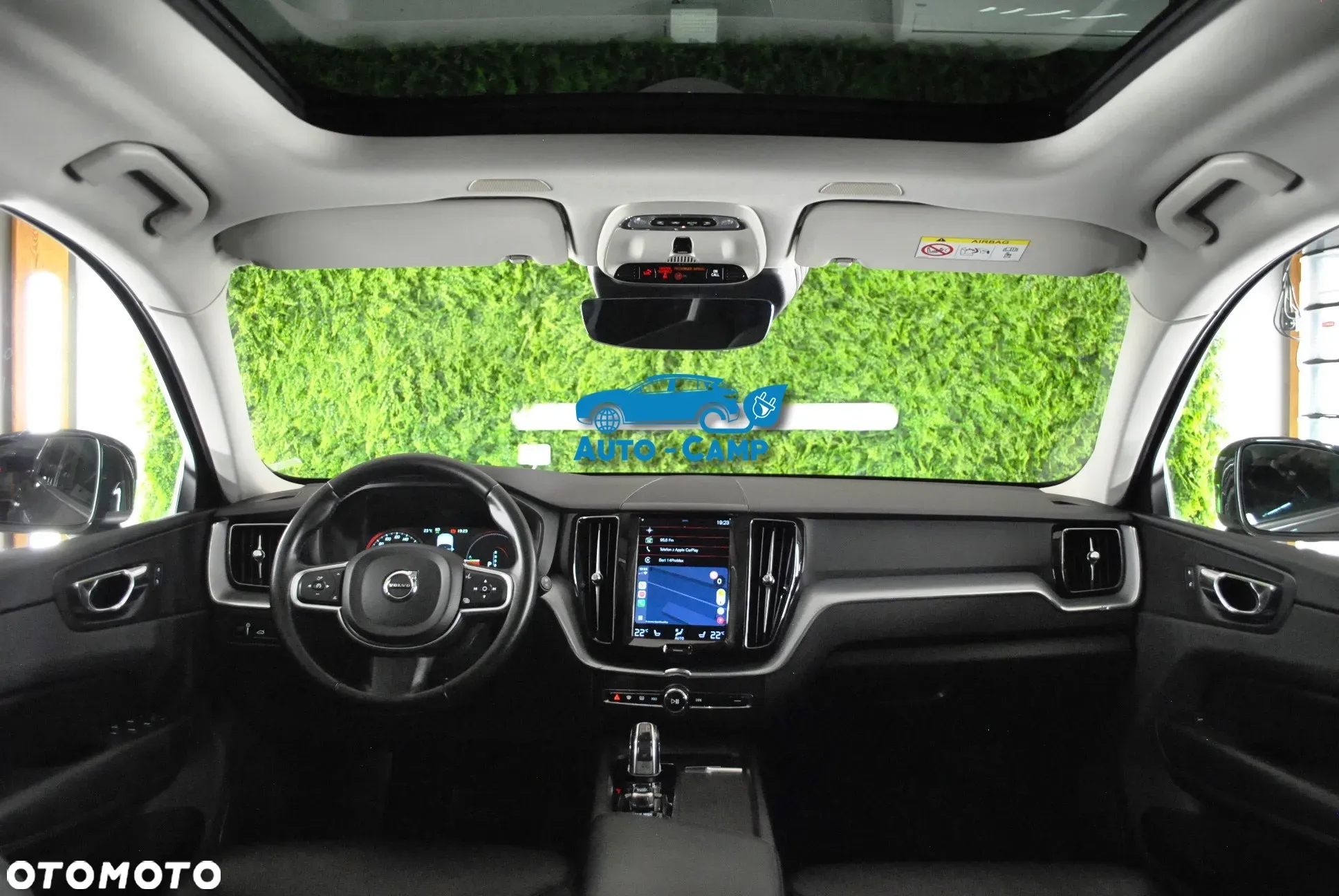 Volvo XC 60 T8 AWD Plug-In Hybrid Momentum Pro - 33