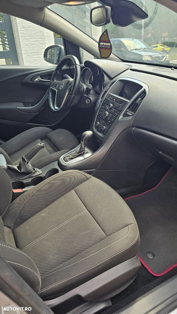 Opel Astra 2.0 CDTI DPF Automatik - 8