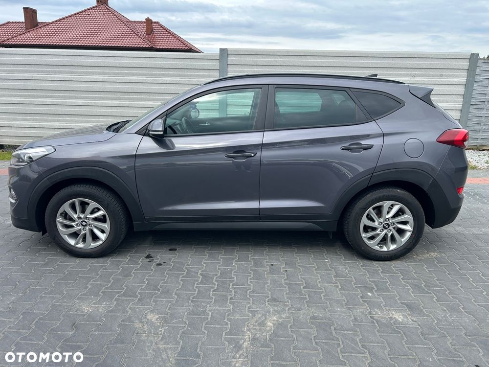 Hyundai Tucson 1.7 CRDI BlueDrive Comfort 2WD - 12