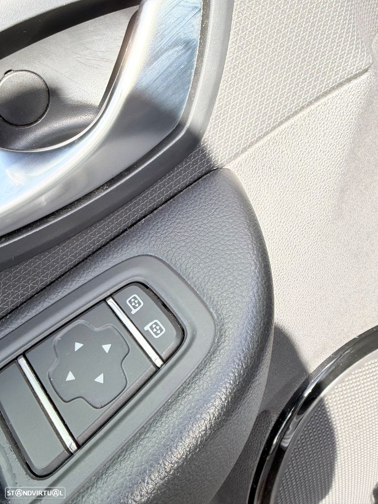 Renault Clio 0.9 TCe Limited Edition - 13