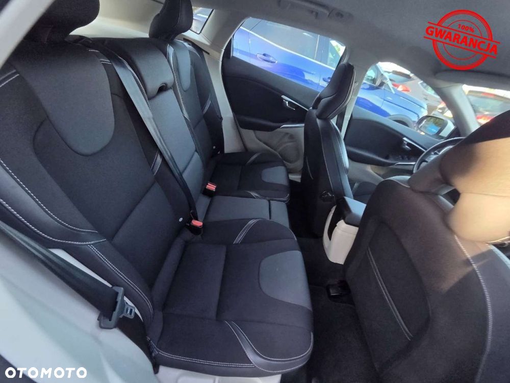 Volvo V40 D2 Drive-E Ocean Race - 21