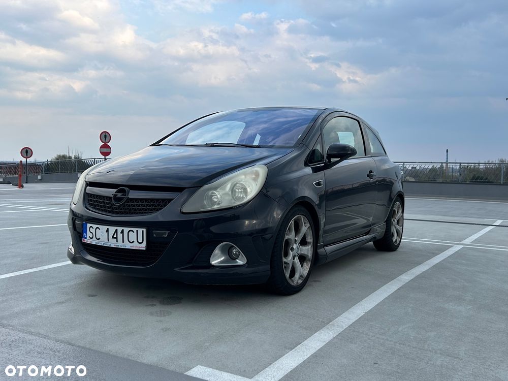 Opel Corsa 1.6 Turbo OPC - 3