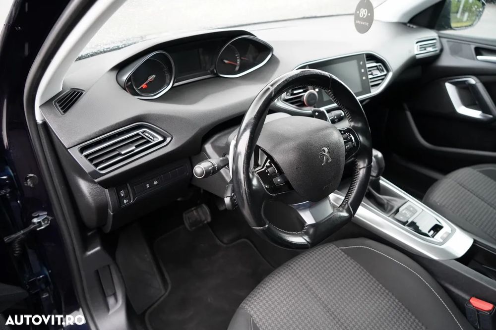 Peugeot 308 1.5 BlueHDi FAP STT EAT8 Active - 17