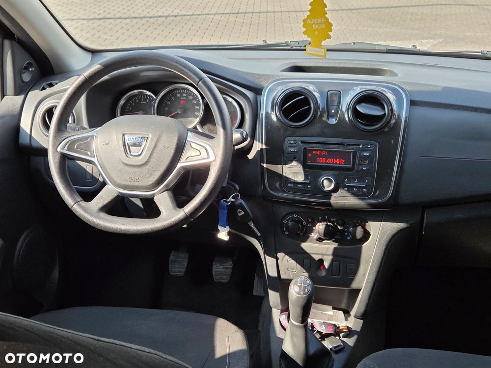 Dacia Sandero - 8