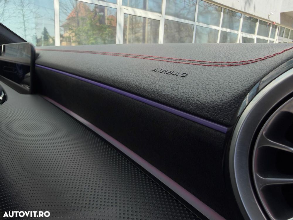 Mercedes-Benz CLA 200 7G-DCT AMG Line - 17