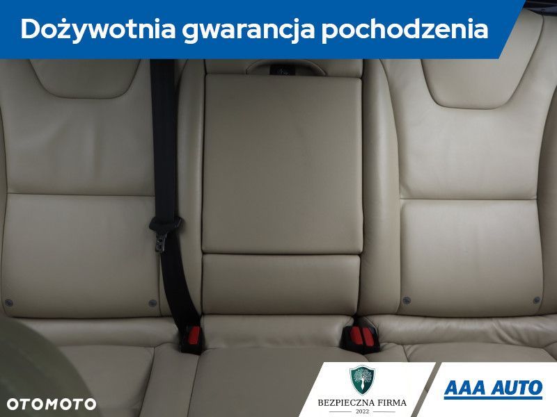 Volvo V60 - 12