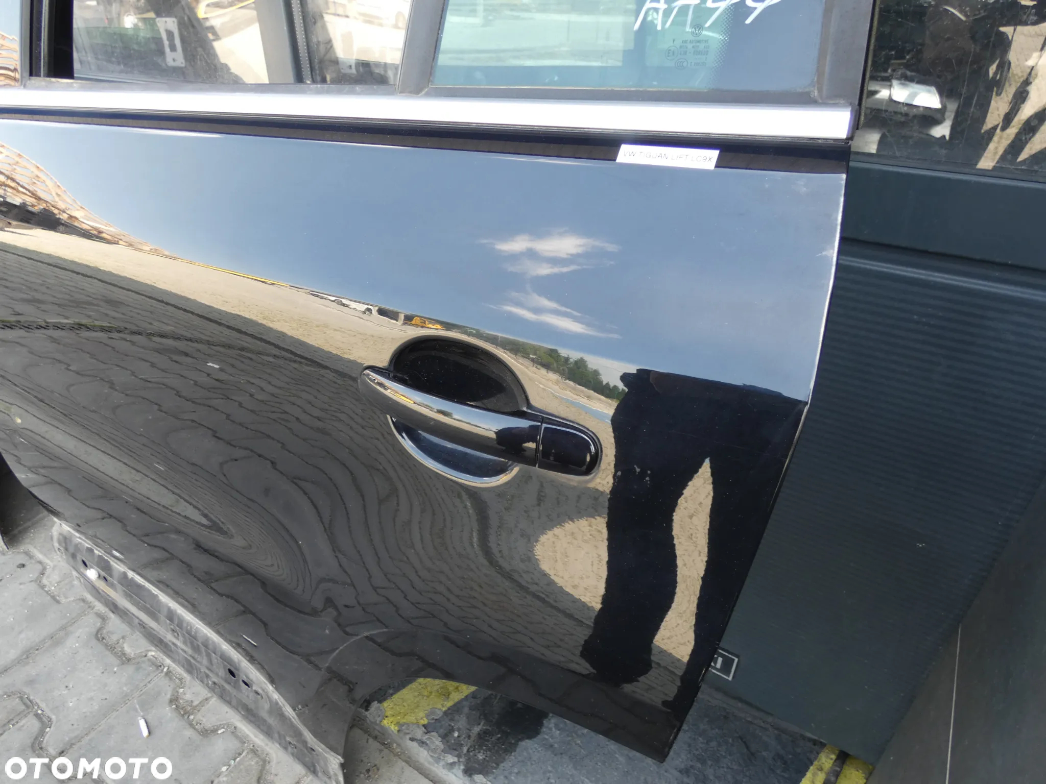 VW TIGUAN LIFT DRZWI LEWE TYŁ TYLNE CZARNE LC9X GORLICE AA44 - 3