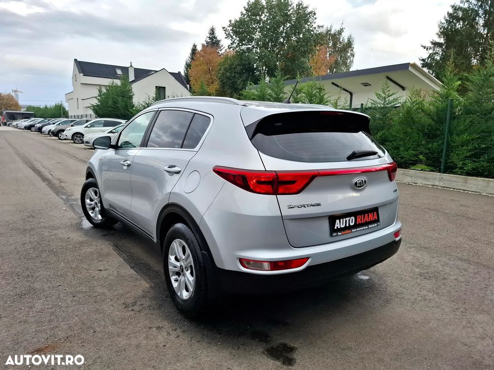 Kia Sportage 1.7 DSL 6MT 4x2 Style - 4